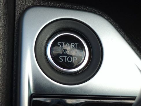 Certified 2025 Nissan Sentra SV w/ All-Weather Package FWD image 20