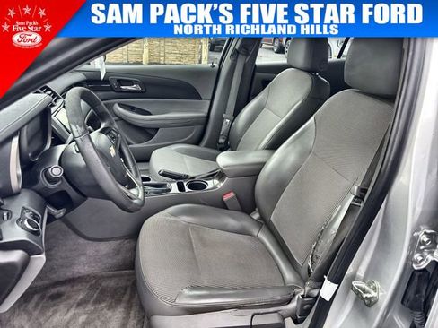 Used 2015 Chevrolet Malibu LT FWD image 20
