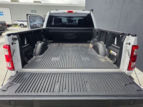 Used 2022 Ford F150 XL w/ Equipment Group 101A High RWD image 16