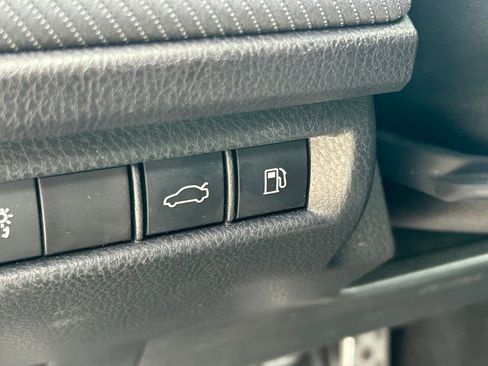 Certified 2025 Toyota Camry SE FWD image 25