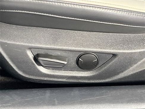 Used 2024 Ford Mustang Premium image 12