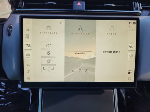 Used 2026 Land Rover Range Rover Velar S image 17