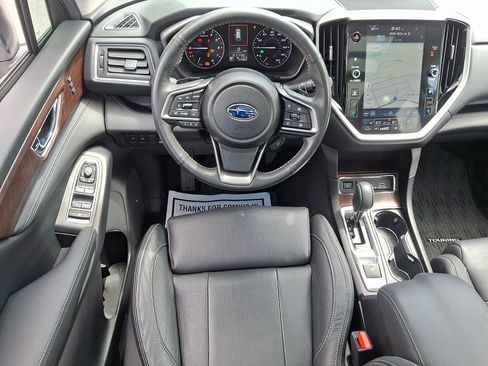 Used 2024 Subaru Ascent Touring AWD/4WD image 12