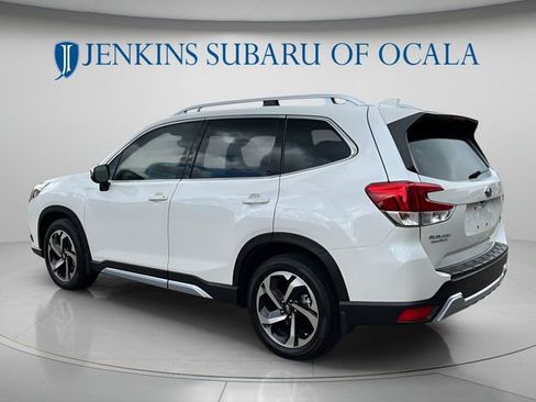 Used 2023 Subaru Forester Touring w/ Popular Package #3 AWD/4WD image 5