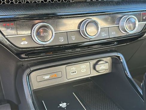 Used 2023 Honda CR-V Sport Touring image 18