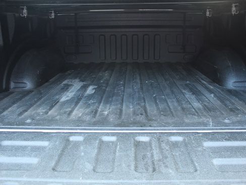 Used 2020 Ford F150 Lariat image 11