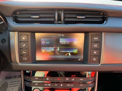 Used 2016 Jaguar XF S image 28