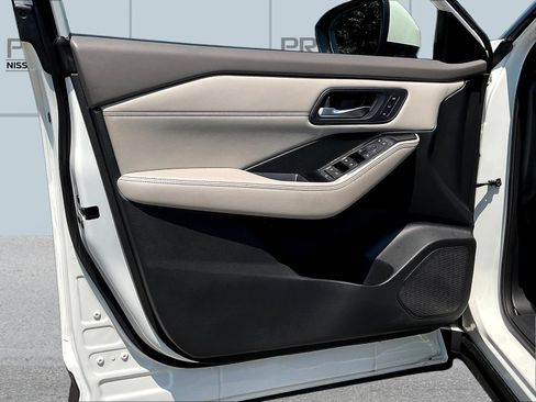 Certified 2023 Nissan Rogue SL AWD/4WD image 21