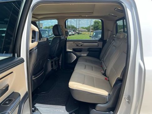 Used 2019 RAM 1500 Limited AWD/4WD image 14