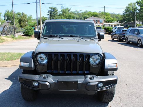 Used 2021 Jeep Wrangler Unlimited Sport AWD/4WD image 4