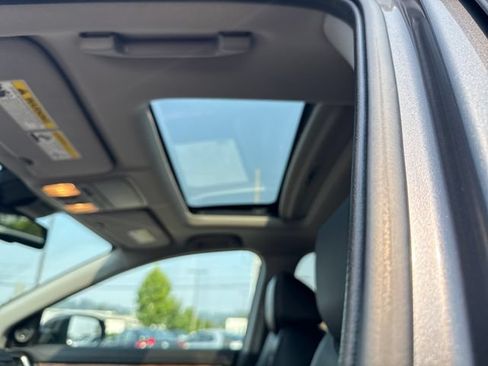 Used 2019 Honda CR-V Touring image 27