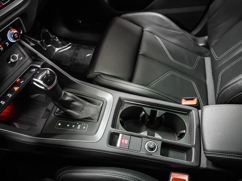 Used 2023 Audi Q3 2.0T Premium Plus w/ Premium Plus Package AWD/4WD image 17