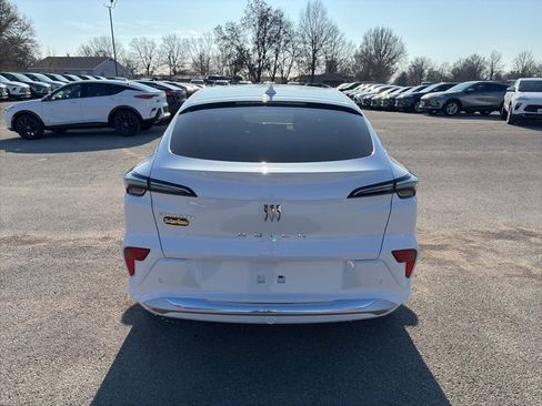 New 2026 Buick Envista Avenir image 5