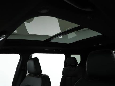 New 2025 Jeep Grand Cherokee L Limited w/ Black Appearance Package image 16