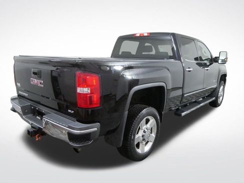 Used 2016 GMC Sierra 2500 SLT w/ Driver Alert Package AWD/4WD image 4