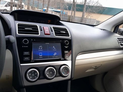 Used 2015 Subaru Crosstrek 2.0i Premium w/ Moonroof Package image 23