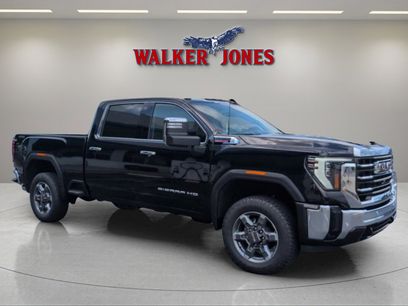 New 2025 GMC Sierra 2500 SLT w/ SLT Convenience Package