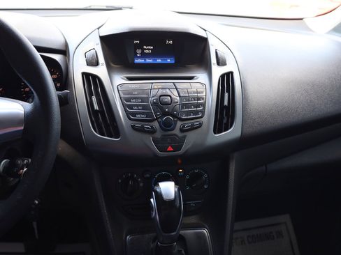 Used 2017 Ford Transit Connect XL image 9