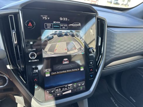 Used 2025 Subaru Forester Touring w/ Touring Package image 18