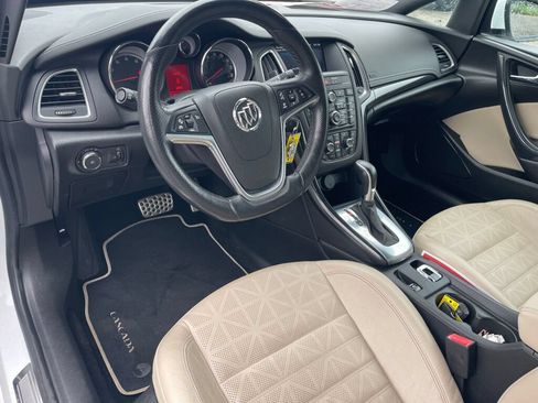 Used 2019 Buick Cascada Sport Touring FWD image 5