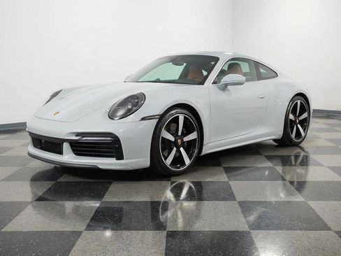 Used 2023 Porsche 911 Sport Classic image 2