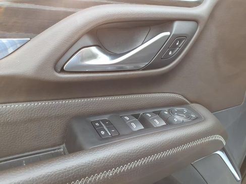 Used 2022 GMC Yukon XL Denali w/ Max Trailering Package AWD/4WD image 14