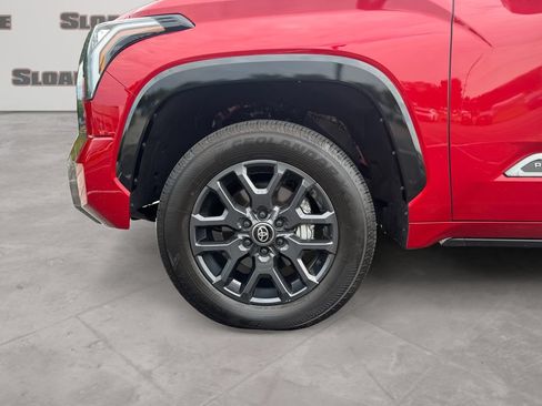 Used 2025 Toyota Tundra Platinum AWD/4WD image 14