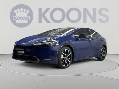 New 2026 Toyota Prius Plug-In Hybrid FWD image 1