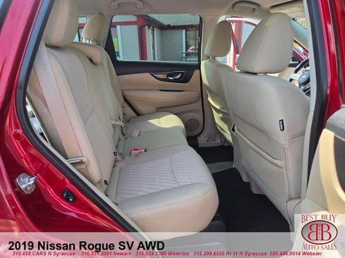 Used 2019 Nissan Rogue SV AWD/4WD image 13