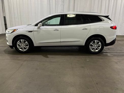 Used 2019 Buick Enclave Essence AWD/4WD image 7