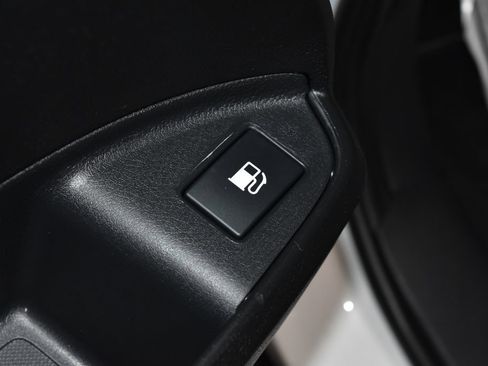 Used 2024 Honda Ridgeline RTL image 10