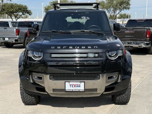 Used 2023 Land Rover Defender 110 X image 10