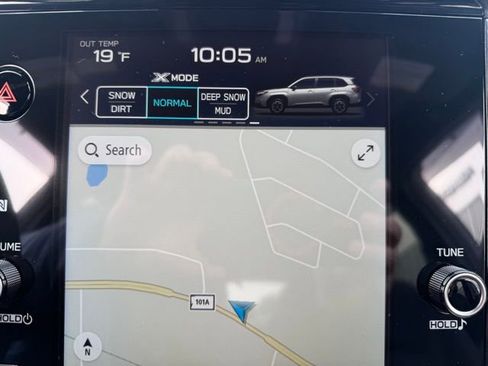 Used 2025 Subaru Forester Premium image 33