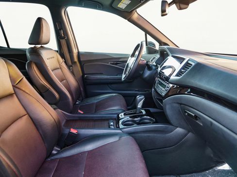 Used 2019 Honda Ridgeline Black Edition image 20