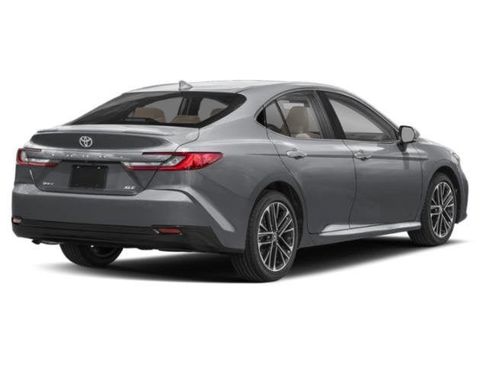 Used 2026 Toyota Camry XLE w/ Premium Plus Package FWD image 2