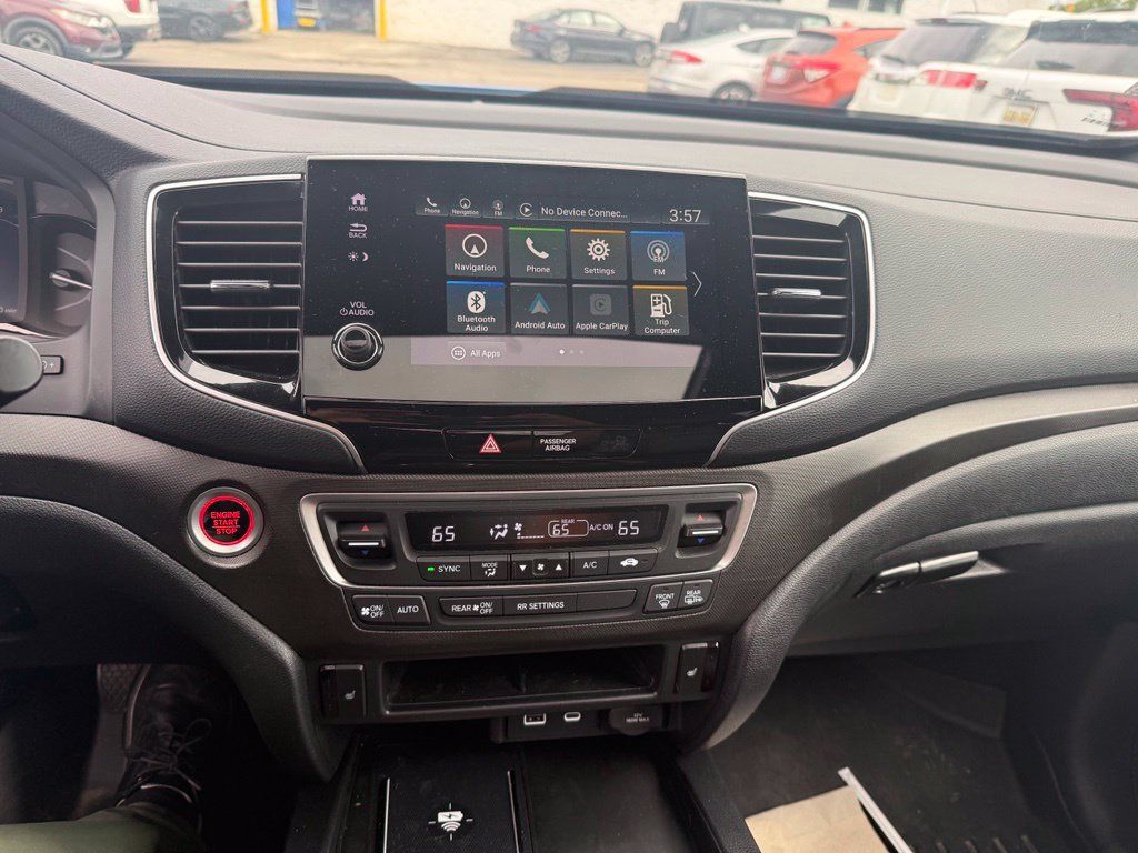 Used 2024 Honda Passport TrailSport image 10