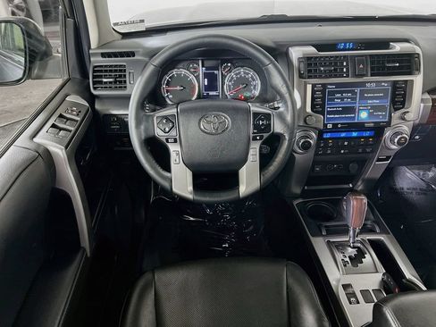 Used 2023 Toyota 4Runner Limited AWD/4WD image 20