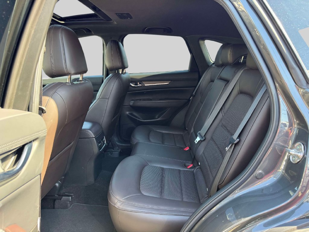Used 2021 MAZDA CX-5 Signature AWD/4WD image 10