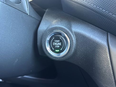 Used 2022 Chevrolet TrailBlazer LT w/ Convenience Package image 31