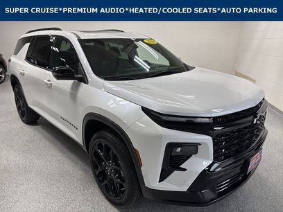 Used 2024 Chevrolet Traverse RS w/ LPO, Floor Liner Package