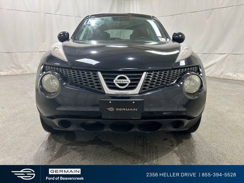Used 2013 Nissan Juke SV image 3