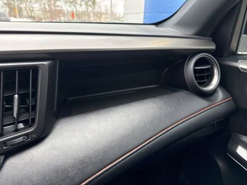 Used 2017 Toyota RAV4 SE image 45