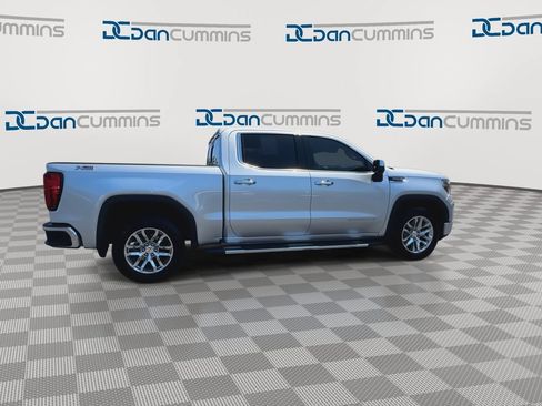 Used 2019 GMC Sierra 1500 SLT w/ SLT Premium Plus Package AWD/4WD image 9