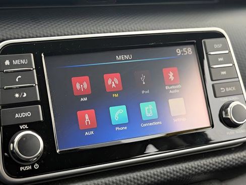 Certified 2025 Nissan Kicks Play S image 16