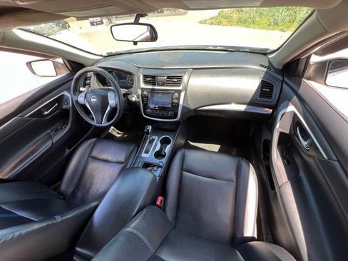 Used 2018 Nissan Altima 2.5 SR w/ SR Special Edition FWD image 15