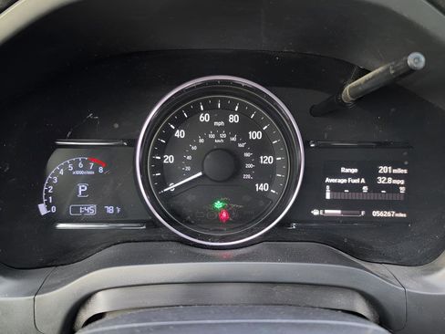 Used 2019 Honda HR-V EX image 12