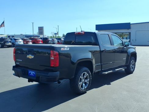 Used 2016 Chevrolet Colorado Z71 AWD/4WD image 6