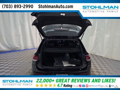Used 2023 Volkswagen Golf R image 36