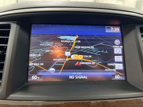 Used 2013 INFINITI JX35 AWD w/ Premium Pkg image 15