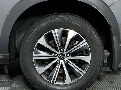Certified 2023 INFINITI QX60 Pure AWD/4WD image 9